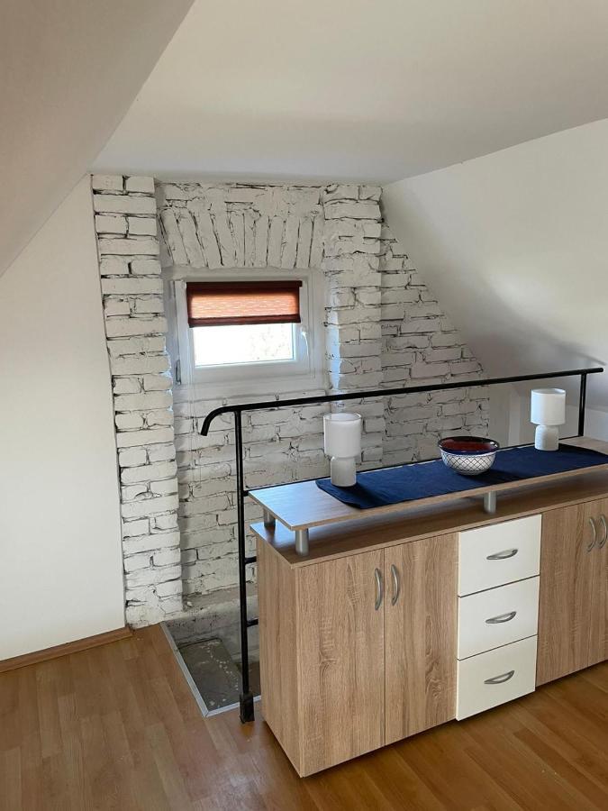 Het Hongaarse Wijnhuis Mohacs Bagian luar foto